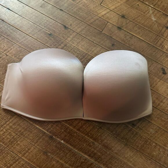 Victoria’s Secret nude Bombshell multi-way 38D bra - Picture 1 of 4